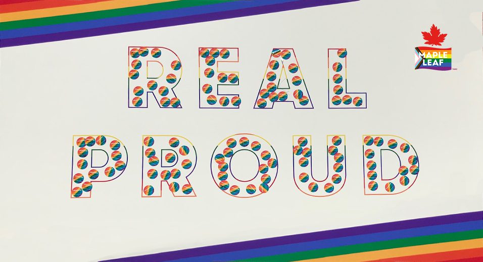 collage d'autocollants sur lesquels étaient inscrits les mots « REAL PROUD » et le logo Maple Leaf Foods Pride